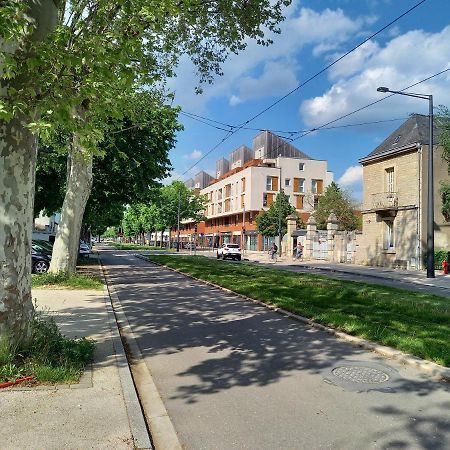 Studio Avec Terrasse En Residence Calme A Dijon. 외부 사진